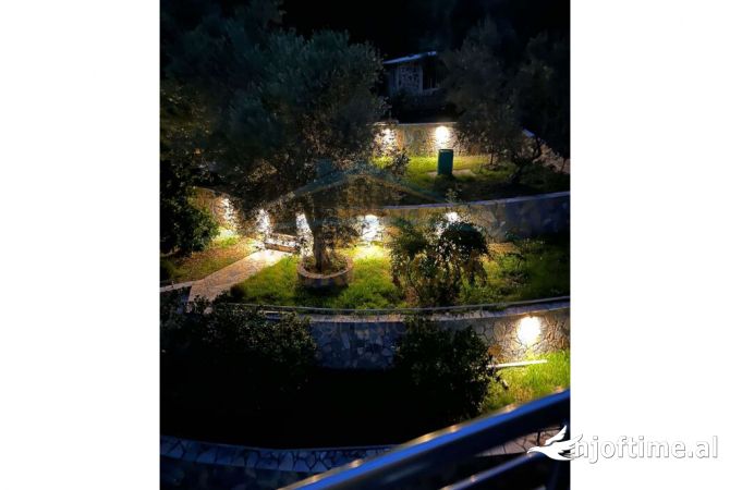 Shtepi ne shitje 4+1 ne Tirane - 350,000 Euro