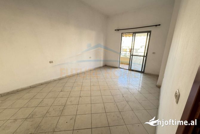 Shtepi ne shitje 2+1 ne Tirane - 125,000 Euro