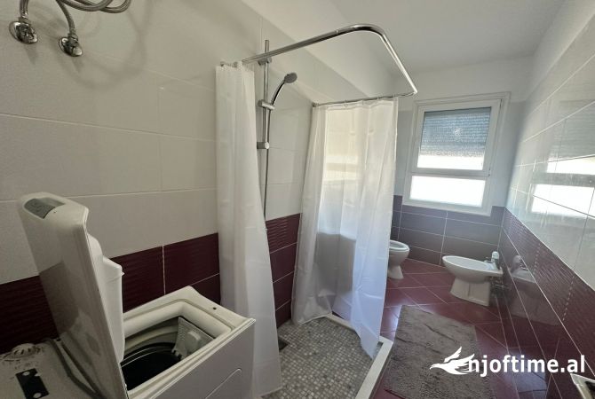 Shtepi me qera Apartament ne Tirane, 2+1, Mobilimi E mobiluar, Pagesa 450  Euro.