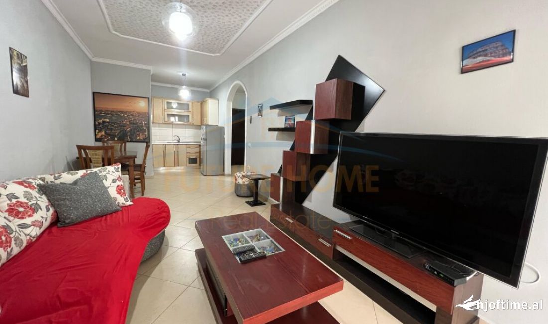 Shtepi me qera Apartament ne Tirane, 2+1, Mobilimi E mobiluar, Pagesa 450  Euro.