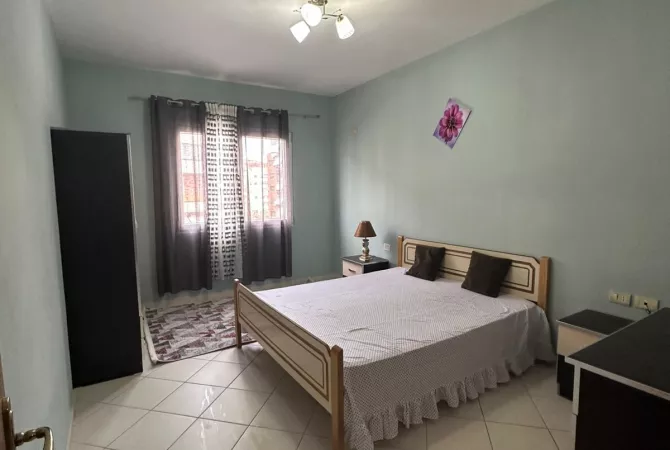 Casa in affitto 2+1 a Tirana - 50,000 Leke