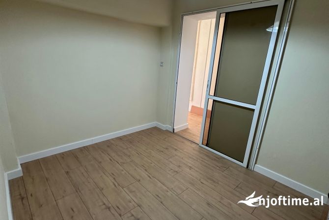Shtepi me qera 2+1 ne Tirane - 450 Euro