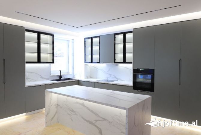 Shtepi me qera 5+1 ne Tirane - 5,000 Euro
