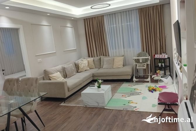 Shtepi ne shitje 2+1 ne Tirane - 190,000 Euro