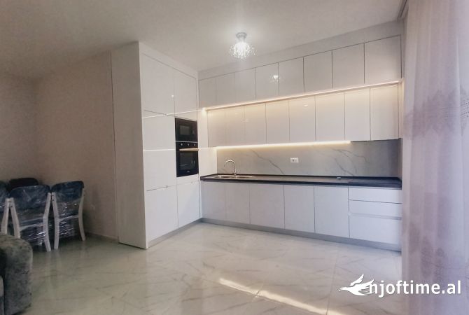 Shtepi me qera 1+1 ne Tirane - 600 Euro