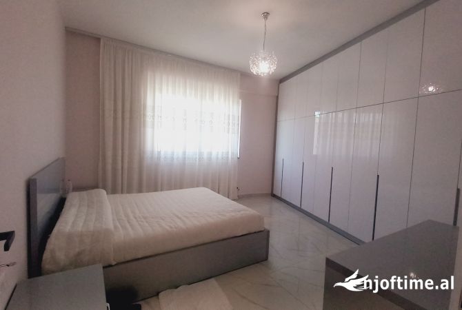 Shtepi me qera 1+1 ne Tirane - 600 Euro