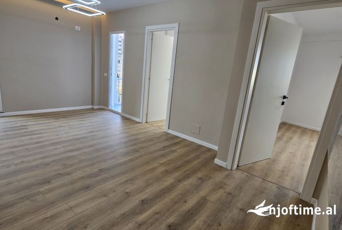 Shtepi ne shitje 2+1 ne Tirane - 195,000 Euro