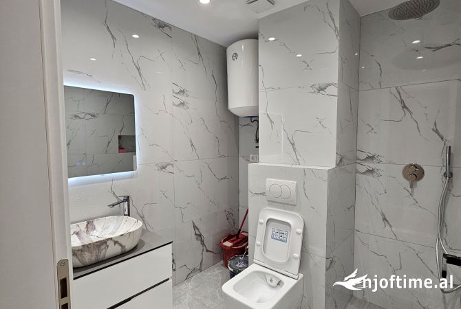 Shtepi ne shitje 2+1 ne Tirane - 195,000 Euro