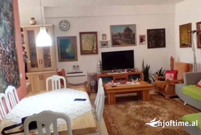 Shtepi ne shitje 2+1 ne Tirane - 230,000 Euro