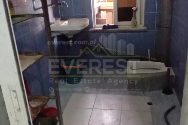 Shtepi ne shitje 1+1 ne Tirane - 132,000 Euro