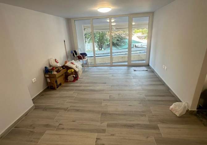Ambient biznesi me qera 1+1 ne Tirane - 500 Euro