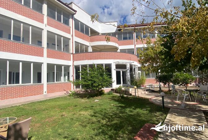 Ambient biznesi ne shitje 1+1 ne Tirane - 1,100,000 Euro