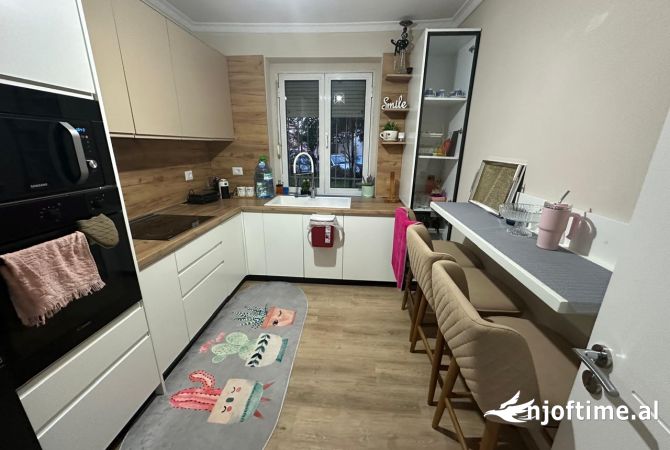 Shtepi ne shitje 1+1 ne Tirane - 130,000 Euro