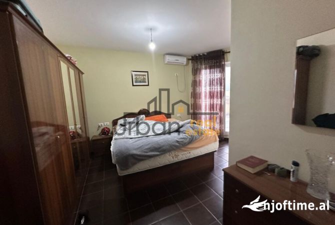 Shtepi ne shitje 2+1 ne Tirane - 195,000 Euro