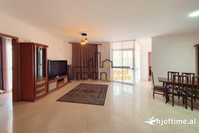 Casa in affitto 2+1 a Tirana - 700 Euro