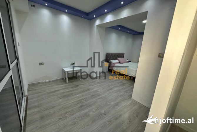 Shtepi me qera 1+1 ne Tirane - 450 Euro