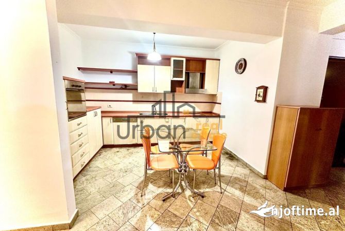 Shtepi me qera 2+1 ne Tirane - 650 Euro