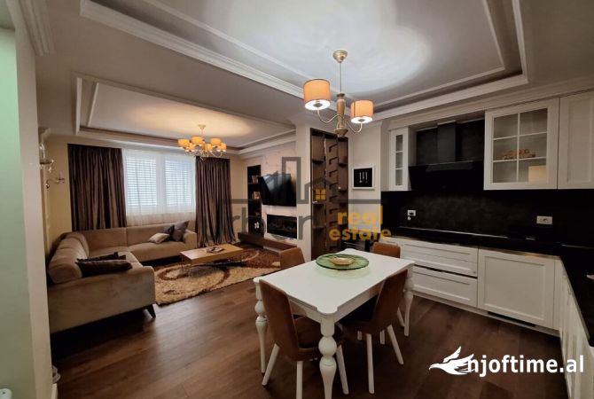 Casa in vendita 2+1 a Tirana - 375,000 Euro
