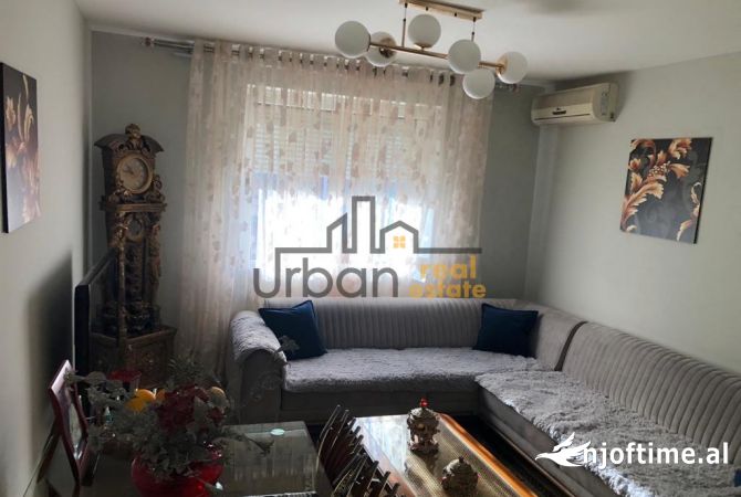 Shtepi me qera 2+1 ne Tirane - 500 Euro