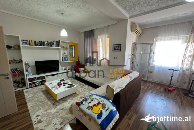 Shtepi ne shitje 2+1 ne Tirane - 205,000 Euro