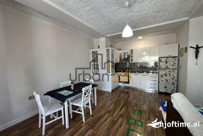 Shtepi ne shitje 2+1 ne Tirane - 205,000 Euro