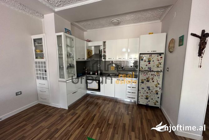 Shtepi ne shitje 2+1 ne Tirane - 205,000 Euro