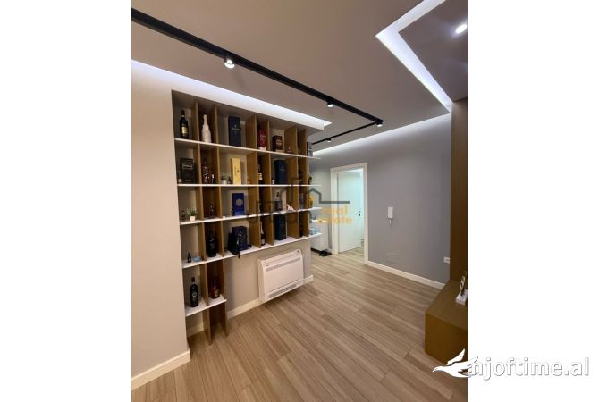 Shtepi ne shitje 3+1 ne Tirane - 300,000 Euro