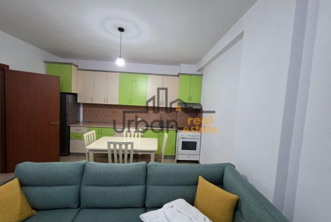 Shtepi me qera 1+1 ne Tirane - 400 Euro