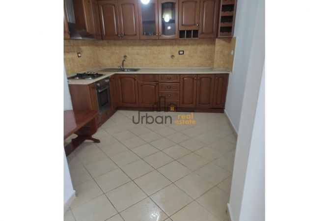 Shtepi ne shitje 1+1 ne Tirane - 95,000 Euro