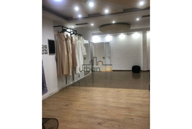 Ambient biznesi me qera 1+1 ne Tirane - 600 Euro