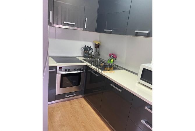Shtepi ne shitje 1+1 ne Tirane - 155,000 Euro