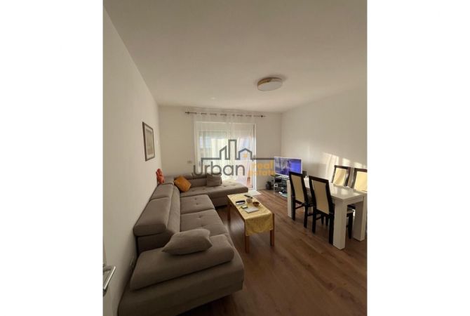 Shtepi ne shitje 2+1 ne Tirane - 160,000 Euro