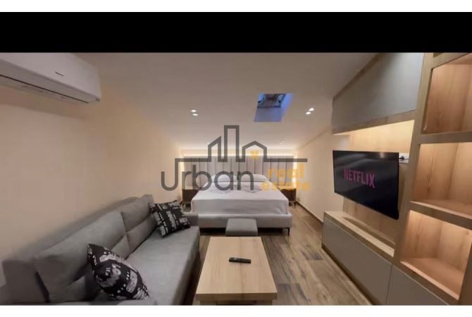Ambiente Commerciale in Vendita 5+1 a Tirana - 532,000 Euro