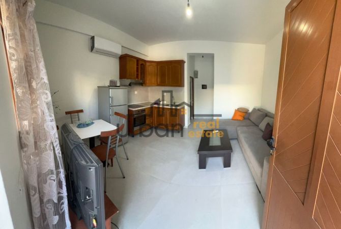 Shtepi me qera 1+1 ne Tirane - 350 Euro