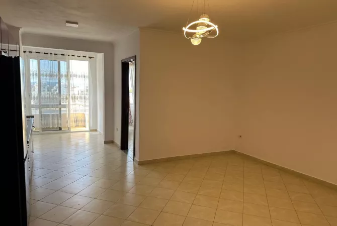 Shtepi me qera 1+1 ne Tirane - 360 Euro