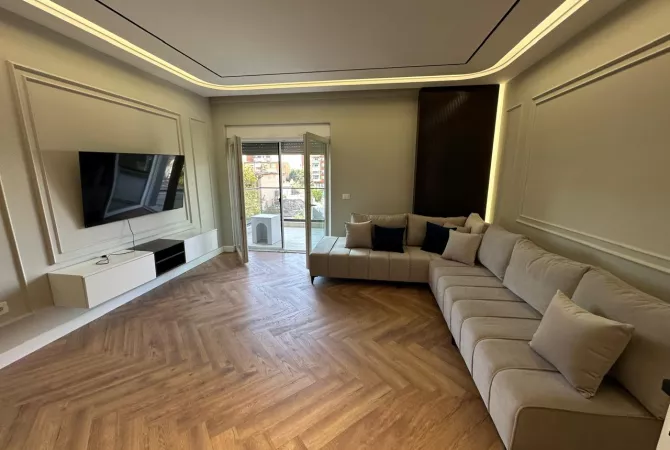 Shtepi ne shitje 2+1 ne Tirane - 296,000 Euro