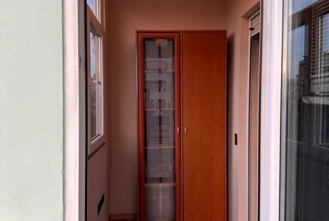 Shtepi me qera 2+1 ne Tirane - 650 Euro