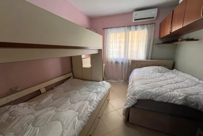 Shtepi me qera 2+1 ne Tirane - 600 Euro