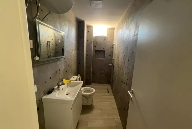 House for Rent 1+1 in Tirana - 400 Euro