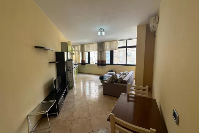 Casa in affitto 1+1 a Tirana - 500 Euro