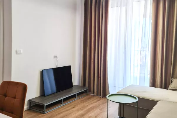 Shtepi me qera 1+1 ne Tirane - 400 Euro