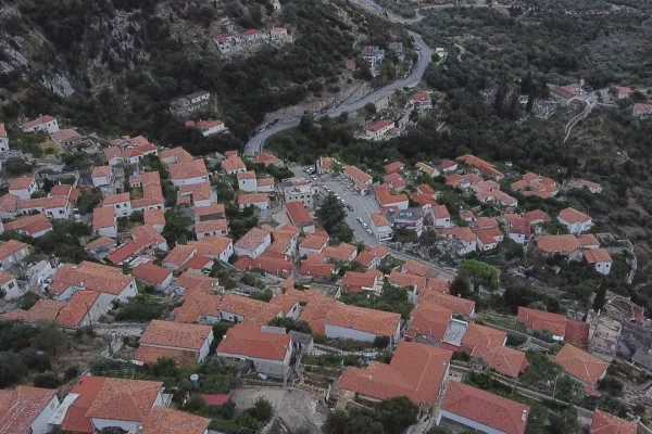 Shtepi ne shitje 2+1 ne Himare - 2,000,000 Euro