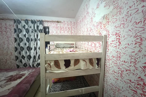 Shtepi ne shitje 4+1 ne Tirane - 190,000 Euro