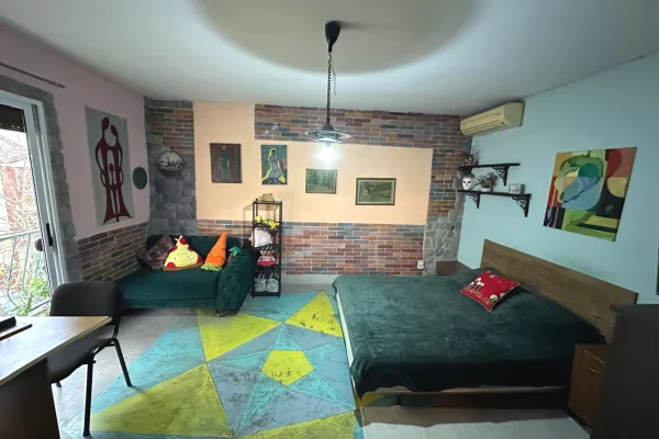 Shtepi me qera 1+1 ne Tirane - 500 Euro