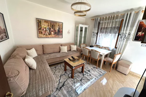 Casa in affitto 1+1 a Tirana - 500 Euro