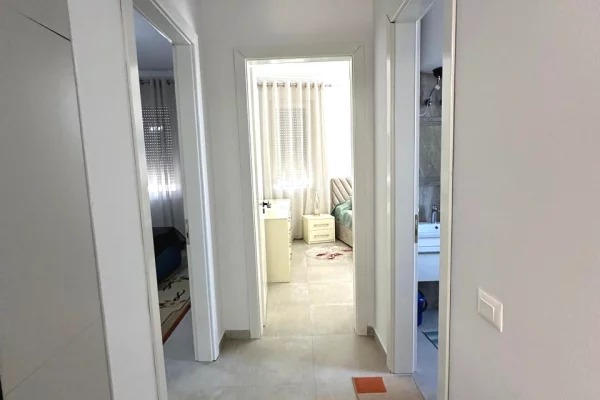 Casa in affitto 2+1 a Tirana - 1,300 Euro