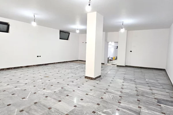 Ambient biznesi me qera 1+1 ne Tirane - 3,000 Euro
