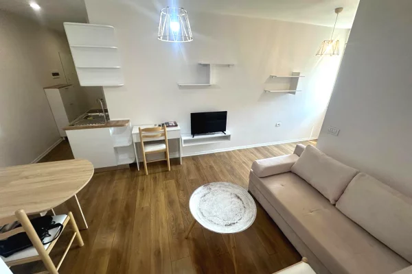 Shtepi me qera 1+1 ne Tirane - 500 Euro