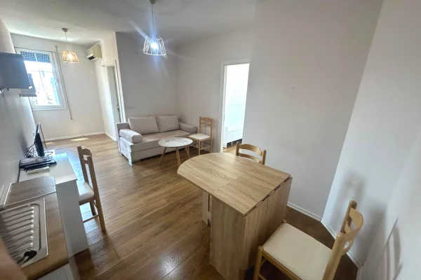 Shtepi me qera 1+1 ne Tirane - 500 Euro