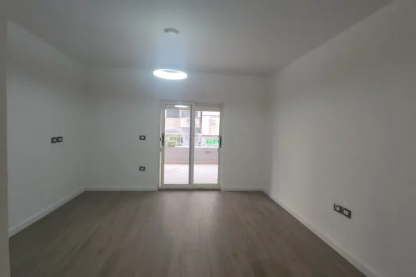 Shtepi ne shitje 1+1 ne Tirane - 190,000 Euro